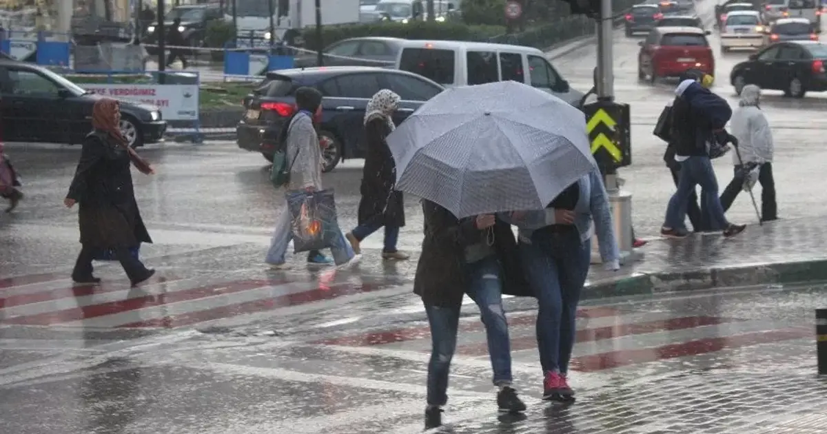 Bursa’da 17 ilçe için turuncu kodlu yağış uyarısı!
