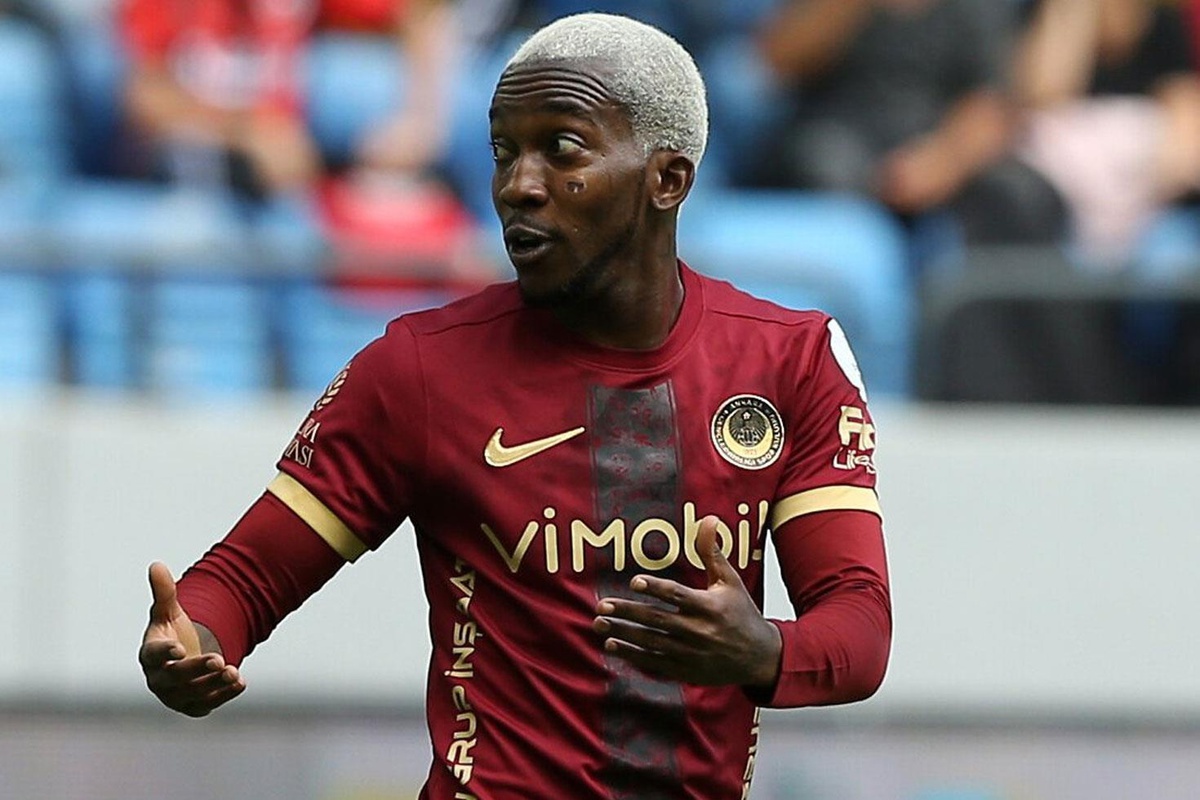 Bursaspor'dan transferde büyük sürpriz: Henry Onyekuru