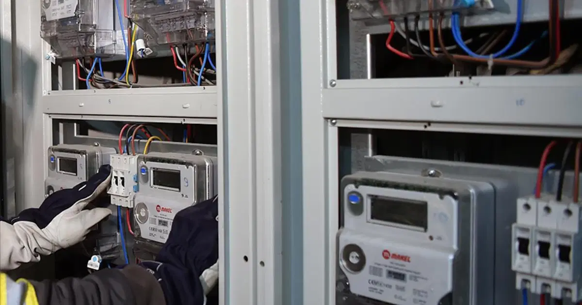 Elektrik faturalarına yeni sistem. Akıllı sayaç geliyor, artık cep telefonundan takip edilebilecek