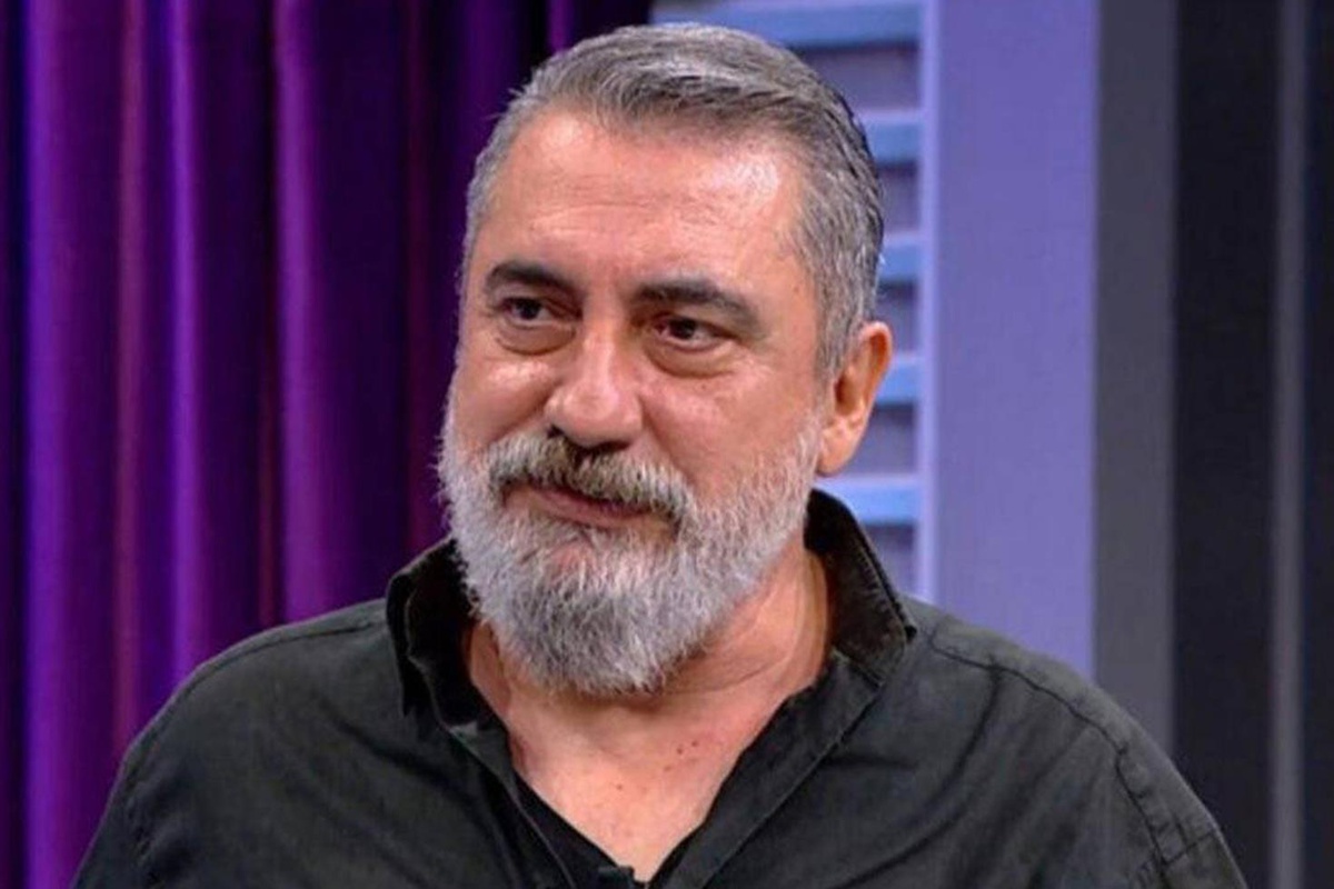 Şarkıcı Soner Olgun hayatını kaybetti