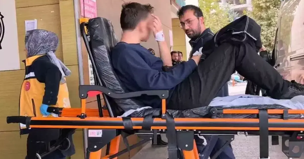 Motosikletini tamir ederken parmağı koptu
