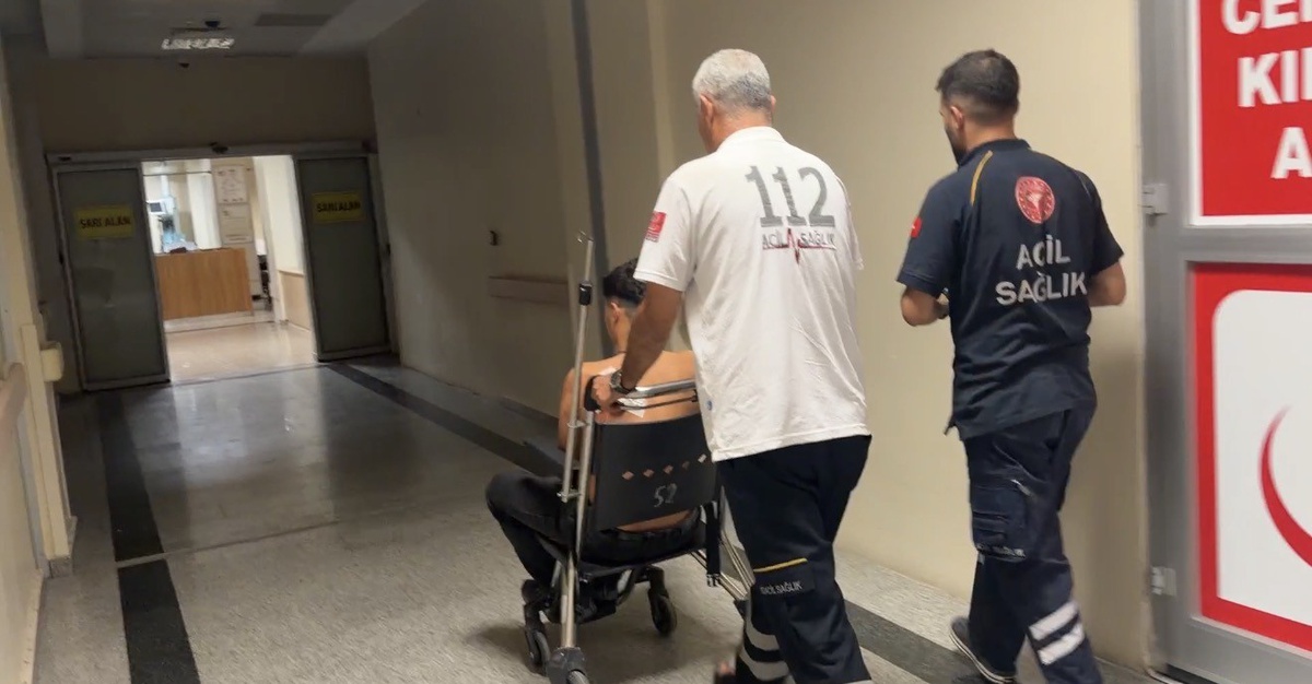 “Doğruluk mu, cesaret mi?” oyunu kanlı bitti: Kuzenler birbirini bıçakladı