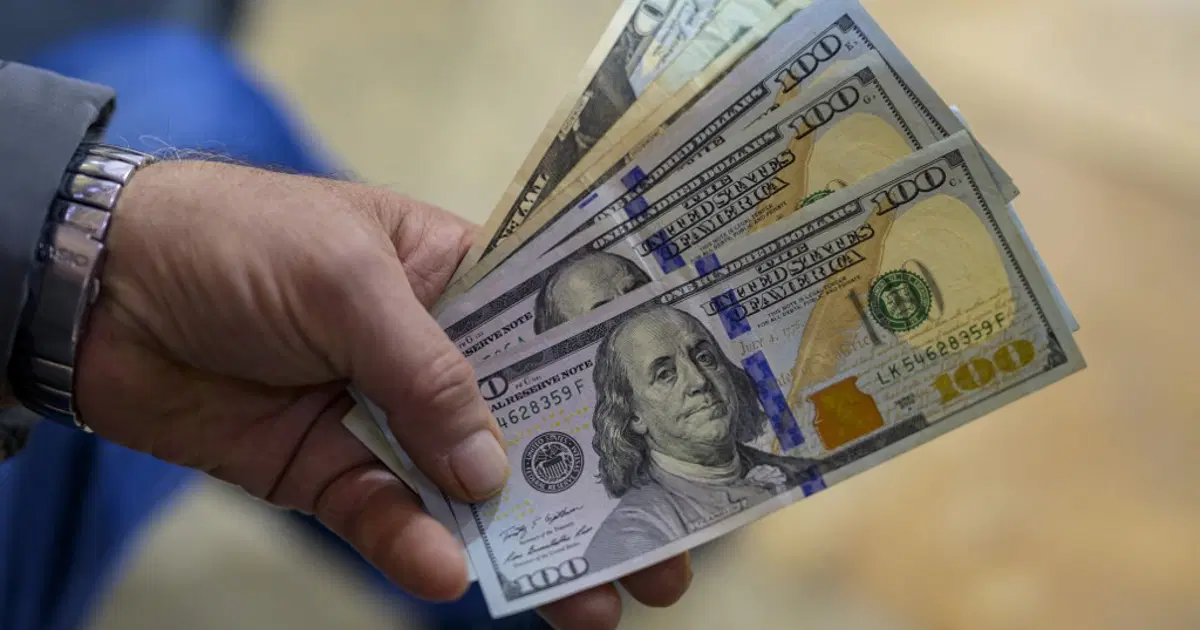 Dolar ayrıştı, altın ve borsa kaybettirdi