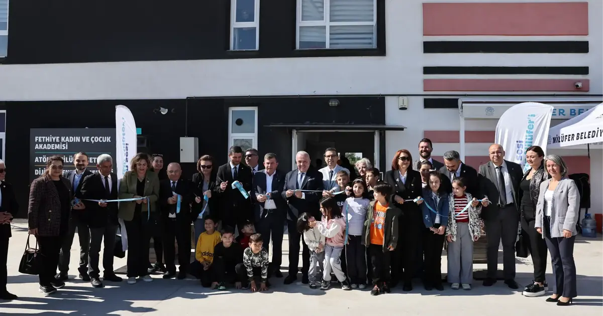 Nilüfer Belediyesi dijital deneyim merkezi açıldı