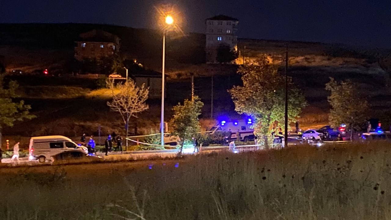 Ankara Pursaklar'da uygulama noktasında polise ateş açıldı: 1 şehit