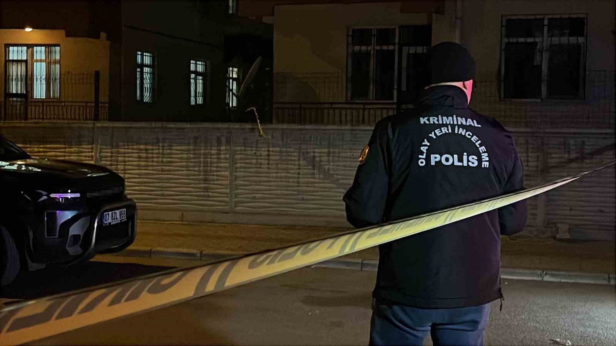Boşanma aşamasındaki eşini canice öldürdü! Evde bulamadı, sokakta karşılaştı