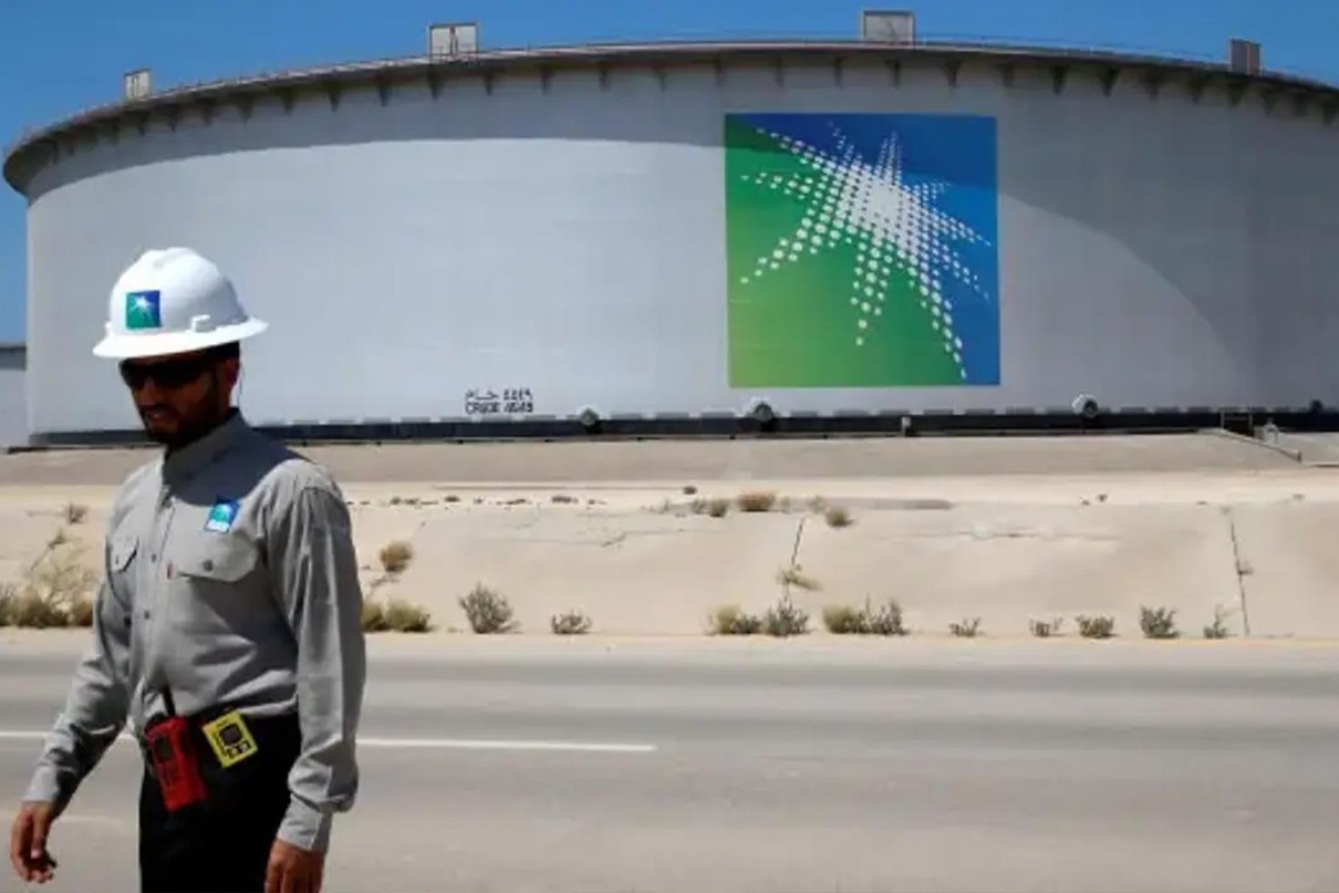 Husi saldırılarının hedefindeki Aramco, genel merkezini tahliye etti, uzaktan çalışmaya geçiyor