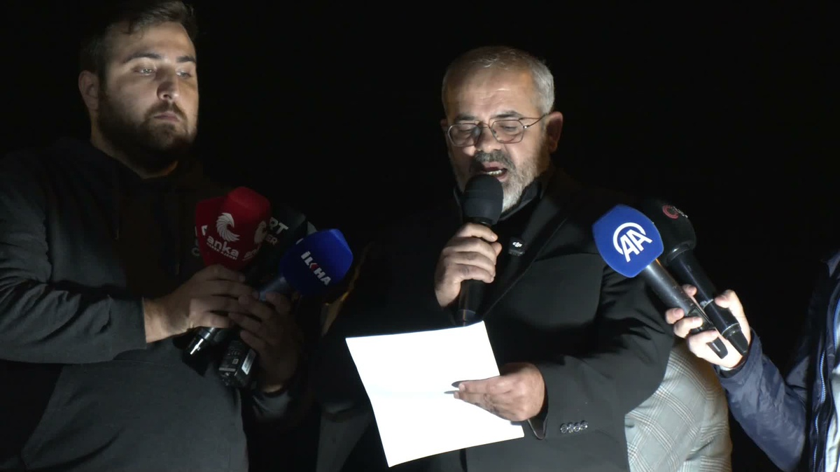Ankara'da düzenlenen Gazze yürüyüşünde Mustafa Karataş boykot çağrısı yaptı