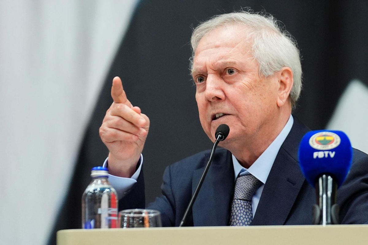 Aziz Yıldırım'dan mali kongrede önceki yönetime sert eleştiriler