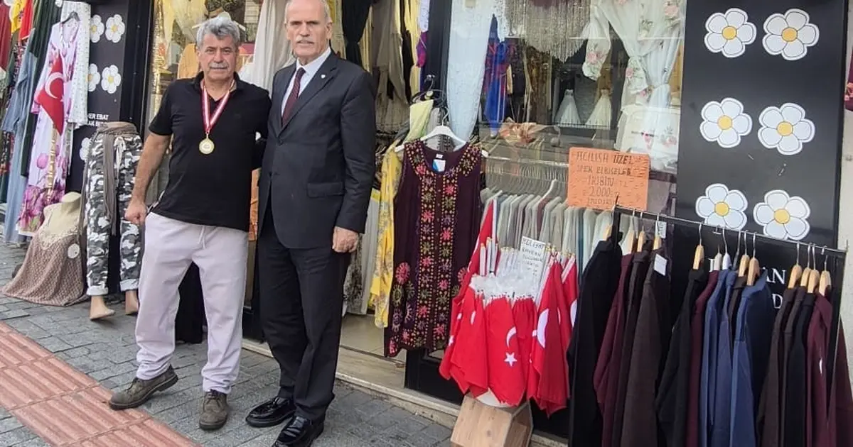 Kıbrıs Maratonu öncesi Bursalı Veteran atlete anlamlı ziyaret