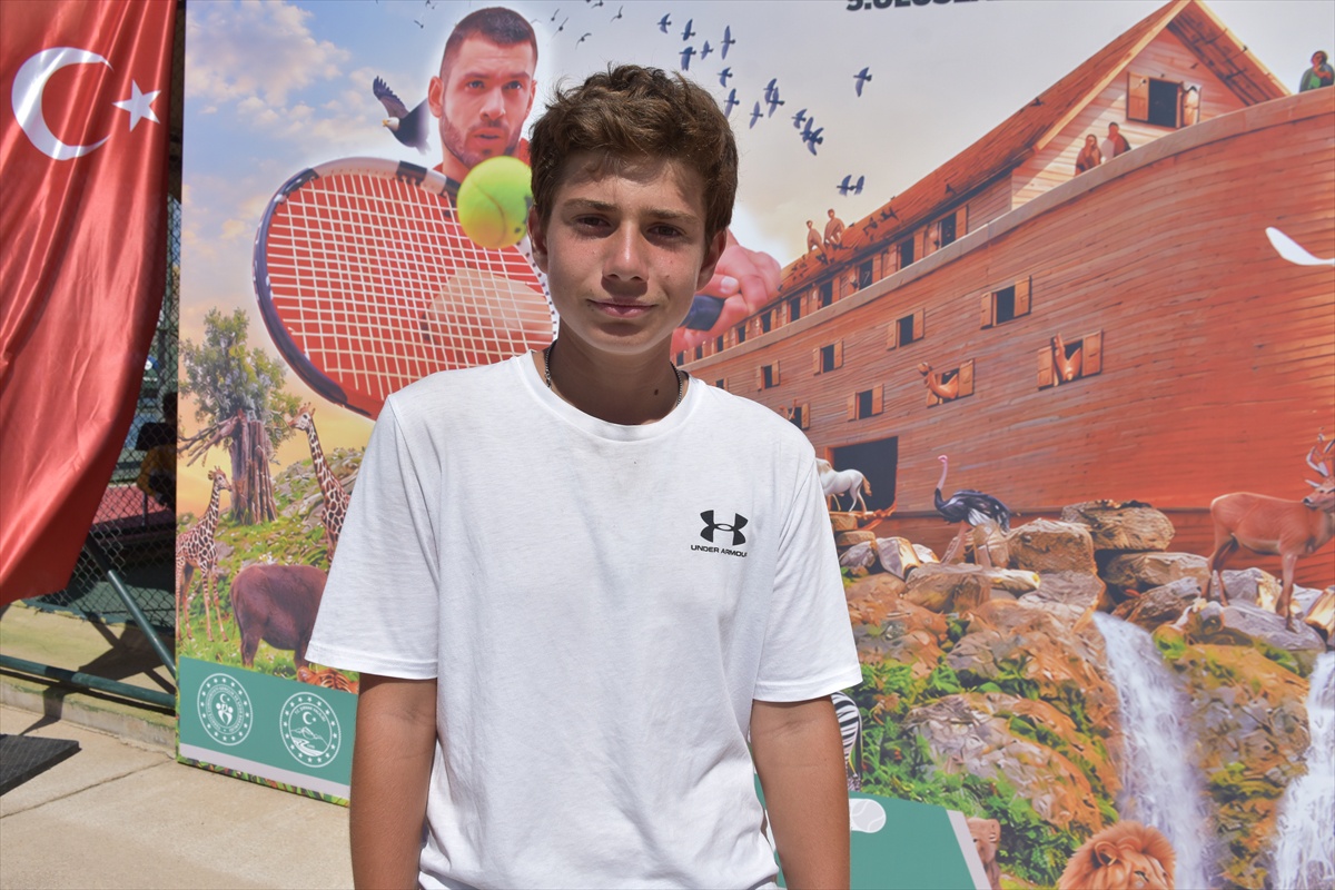 Şırnak'ta Cudi Cup Tenis Turnuvası'nda yarı finaller bitti, final yarın oynanacak
