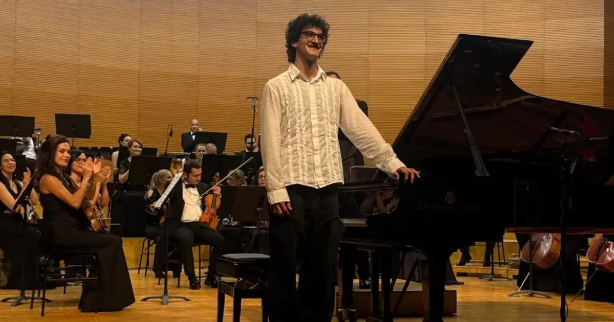 Gürcistanlı piyanist Giorgi Gigashvili, Bursa'da sahne aldı