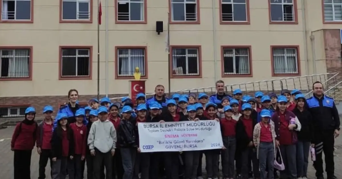 Bursa Emniyeti’nden öğrencilere anlamlı etkinlik
