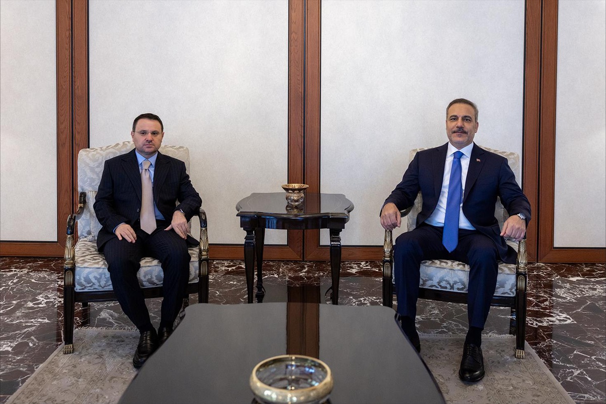 Hakan Fidan ve Akın Gürlek'ten sürpriz görüşme