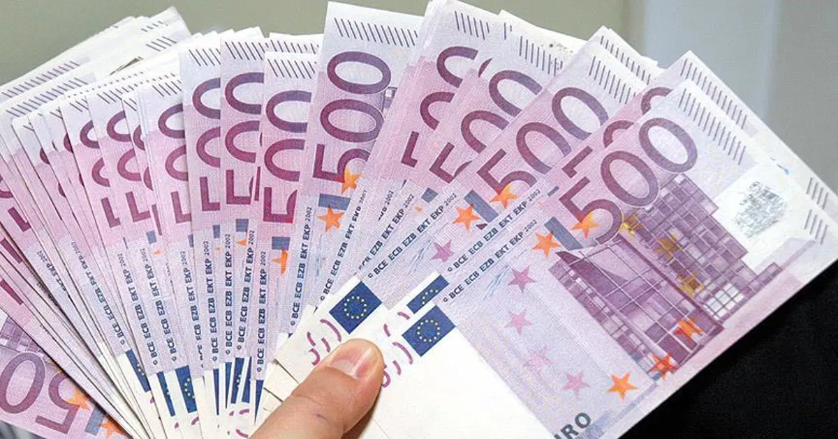 Euro toparlandı şimdi dolardan besleniyor