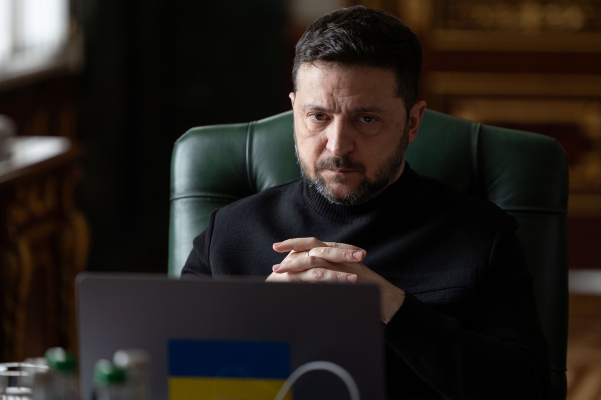 Zelenskiy, Rusya'nın hava saldırısında 25 ölü, 100 yaralı olduğunu duyurdu