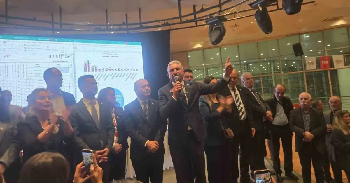Yeni Parti Bursa’da Nihat Yeşiltaş güven tazeledi