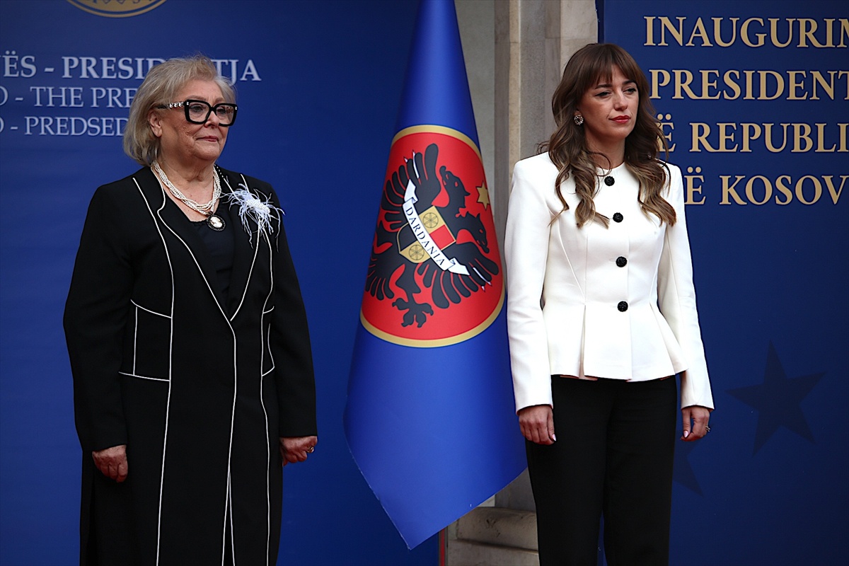 Justina Shiroka Pula, Kosova'nın 3. kadın cumhurbaşkanı olarak görevi devraldı
