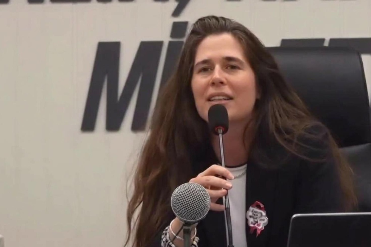 Siyasette seviye yerlerde! Yeni Partili başkandan, CHP'li başkana böyle seslendi: Senin ağzını yerim ben