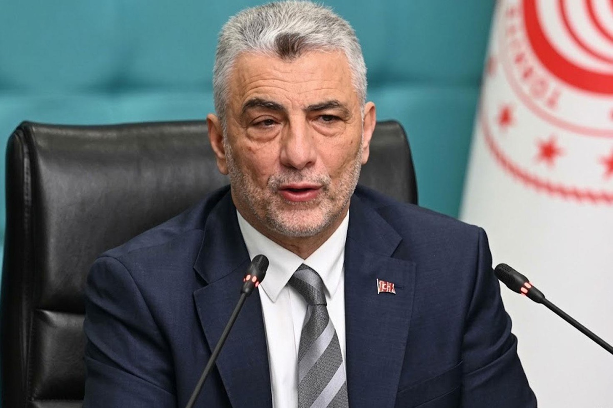 Bakan Bolat'tan hakkındaki fon soruşturması iddialarına ilişkin açıklama: 400 koydu 800 aldı ifadesi koskoca bir yalandır