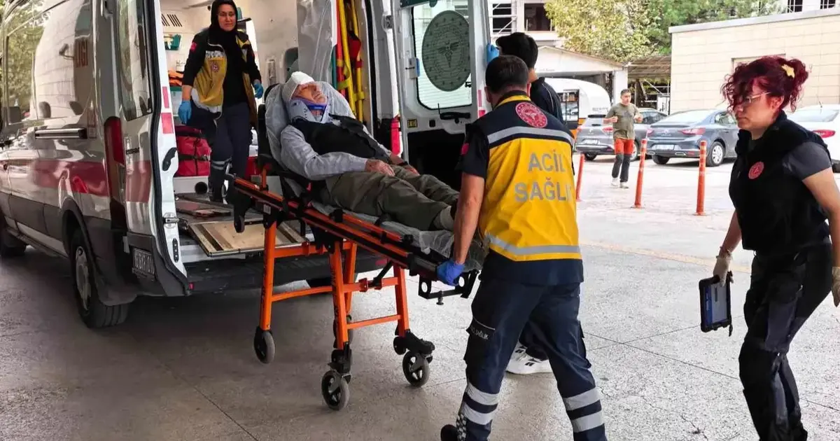 Bursa’da otomobil şarampole uçtu: 2 yaralı