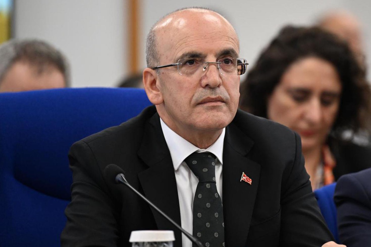 Hazine ve Maliye Bakanı Mehmet Şimşek'ten istifa iddialarına yanıt