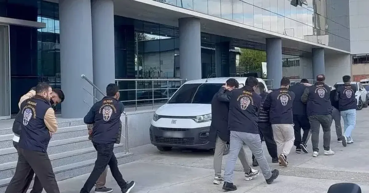 Bursa’da siber dolandırıcılık operasyonu: 4 şüpheli tutuklandı