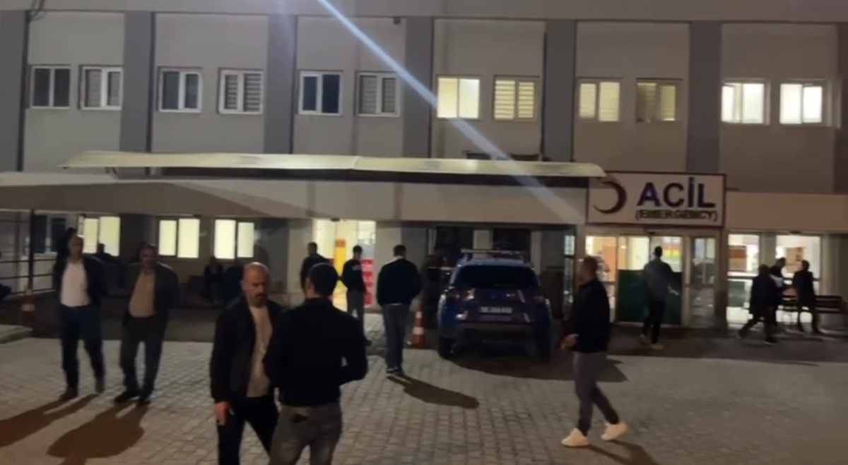 Kurtalan'da 34 öğrenci hastanelik oldu: Gıda zehirlenmesi şüphesiyle hasta sayısı 40'a yükseldi