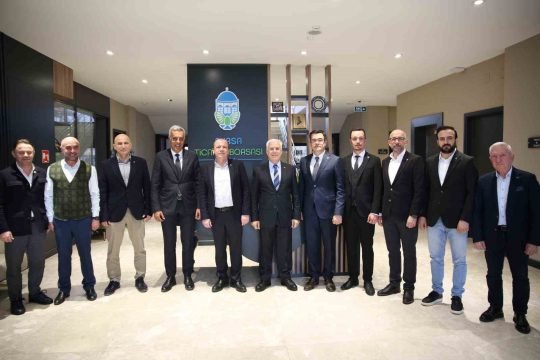 "BURSA'YI BİLEN BAŞKAN GELİYOR"