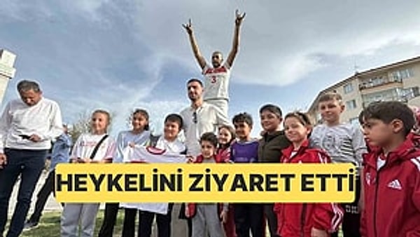 Bolu Belediye Başkanı Tanju Özcan da Merih'in heykelini dikeceklerini söylemiş ve daha sonrasında bu vaadini gerçekleştirmişti. Merih Demiral bugün hem Bolu'yu hem de heykelini ziyaret etti.