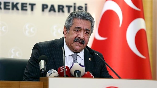 CHP'nin 'kayyum girişimlerine karşı' olağanüstü kurultaya gitmesine ilişkin MHP Genel Başkan Yardımcısı Feti Yıldız'dan açıklama geldi.