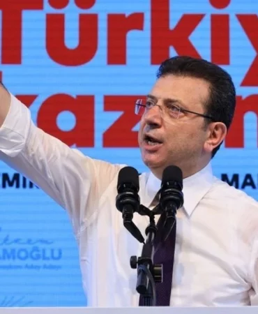 Imamoglu-CHP-Oyun-Kurucu-Olacak.webp.webp.webp