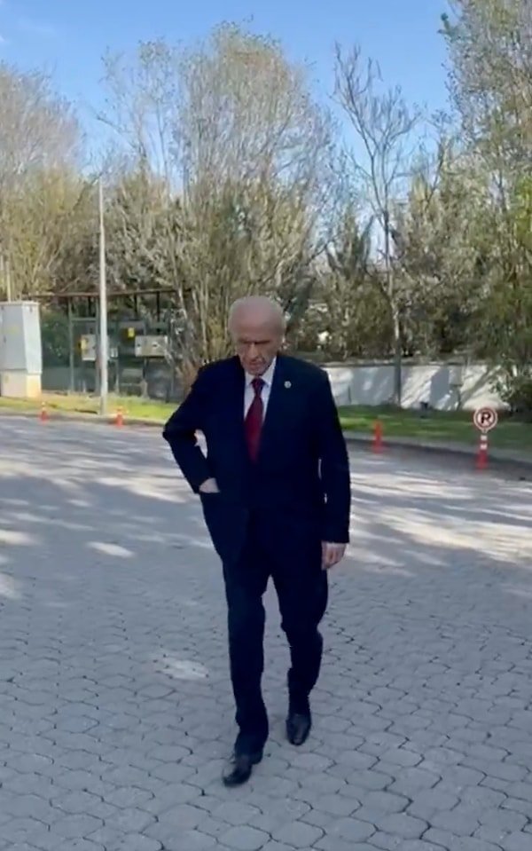 MHP, Devlet Bahçeli’ye ait yeni görüntüleri de sosyal medya hesaplarından paylaştı.
