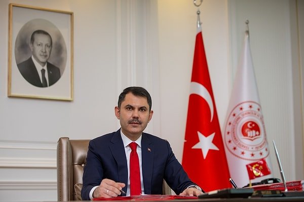 Bakan Kurum, deprem sonrasında kendilerine ulaşan ihbarların en fazla geldiği ilçeleri detaylı bir şekilde sıraladı.