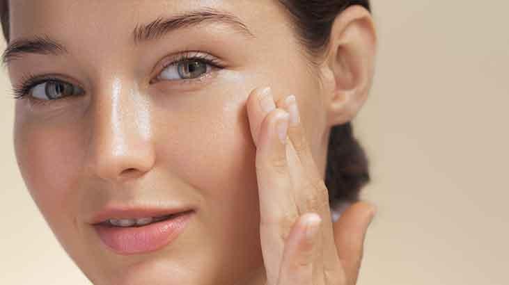 Koreden gelen güzellik mucizesi Kozmetiğe servet saçmayın, cam cilt evde mümkün Koreden gelen güzellik mucizesi Kozmetiğe servet saçmayın, cam cilt evde mümkün