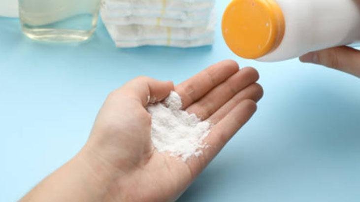 Ağda öncesi süren acı nedir bilmiyor Tüyleri kökten halledin, azıcık pudra yeter