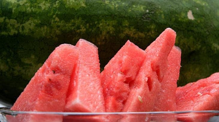 Pamuğa damlatın, 1 damlası yeter Ciltte adeta çamaşır suyu etkisi yaratan meyve