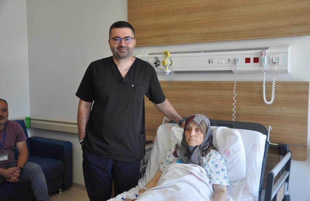 KAMU-HASTANELERINDE-ILK-KEZ-UYGULANAN-YO_781129_230976