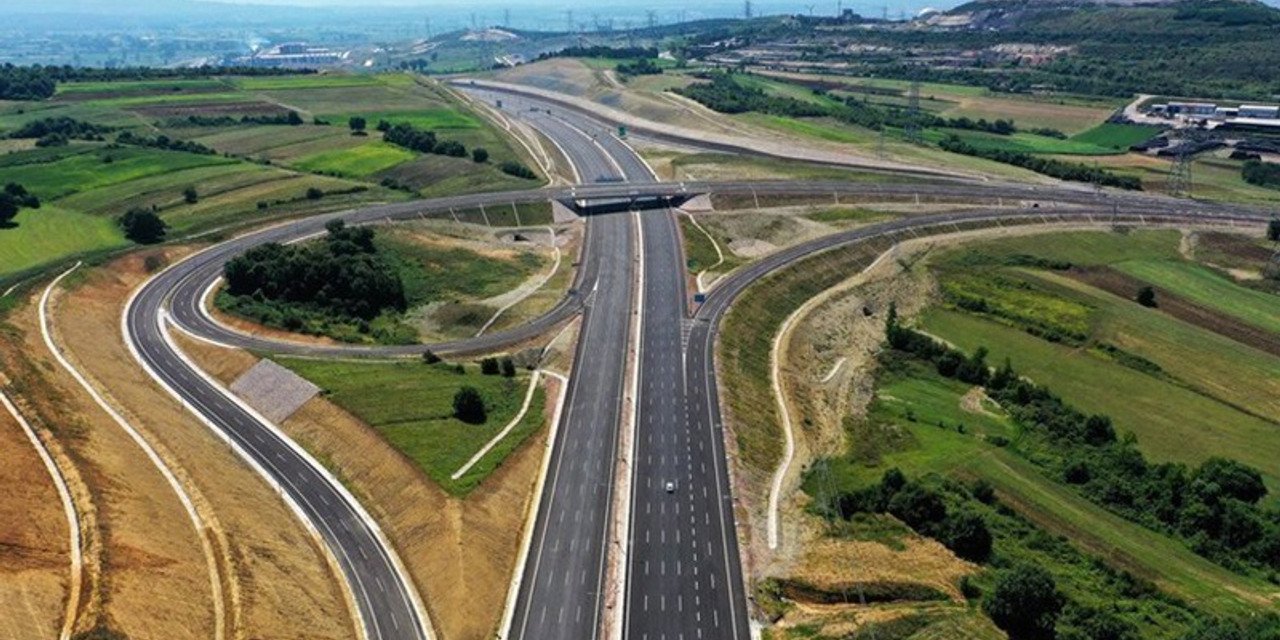 rantin-yolu-boyle-yapildi-deprem-muteahhitlerine-kanal-istanbul-destegi-7.jpg