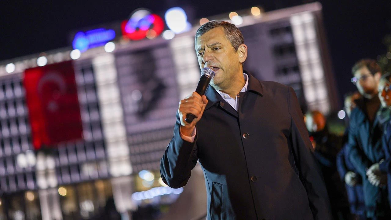 chp-ozgur-ozel-sarachane-ibb-ekrem-imamoglu-belediye-sorusturma-5.webp