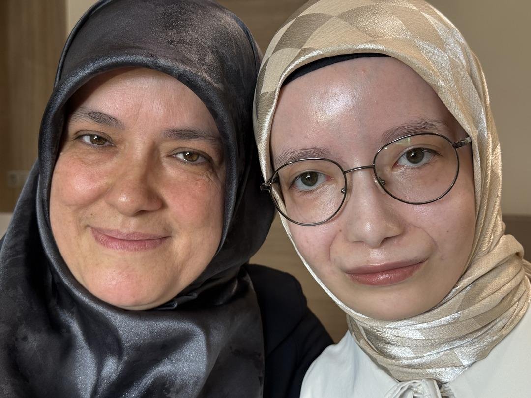 23 yıl sonra ilk kez gülümsedi! Türkiye de bir ilk: 100 bin doğumda 1 görülen nadir hastalık: Mimikleri olmadan doğmuştu! Moebius sendromu nedir? 3