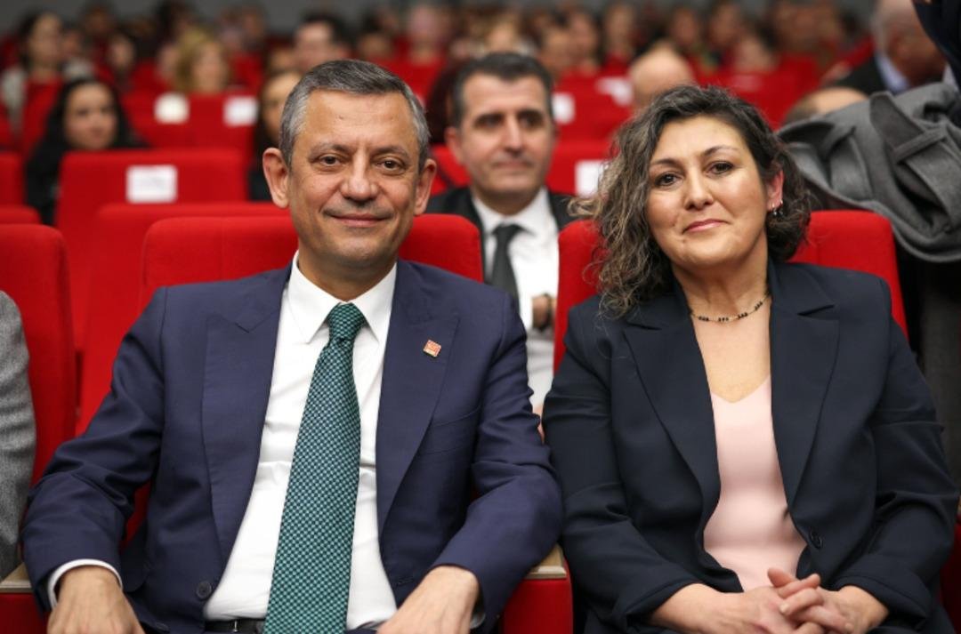 Eşi Didem Özel'in emekli maaşını açıkladı! Özgür Özel: 