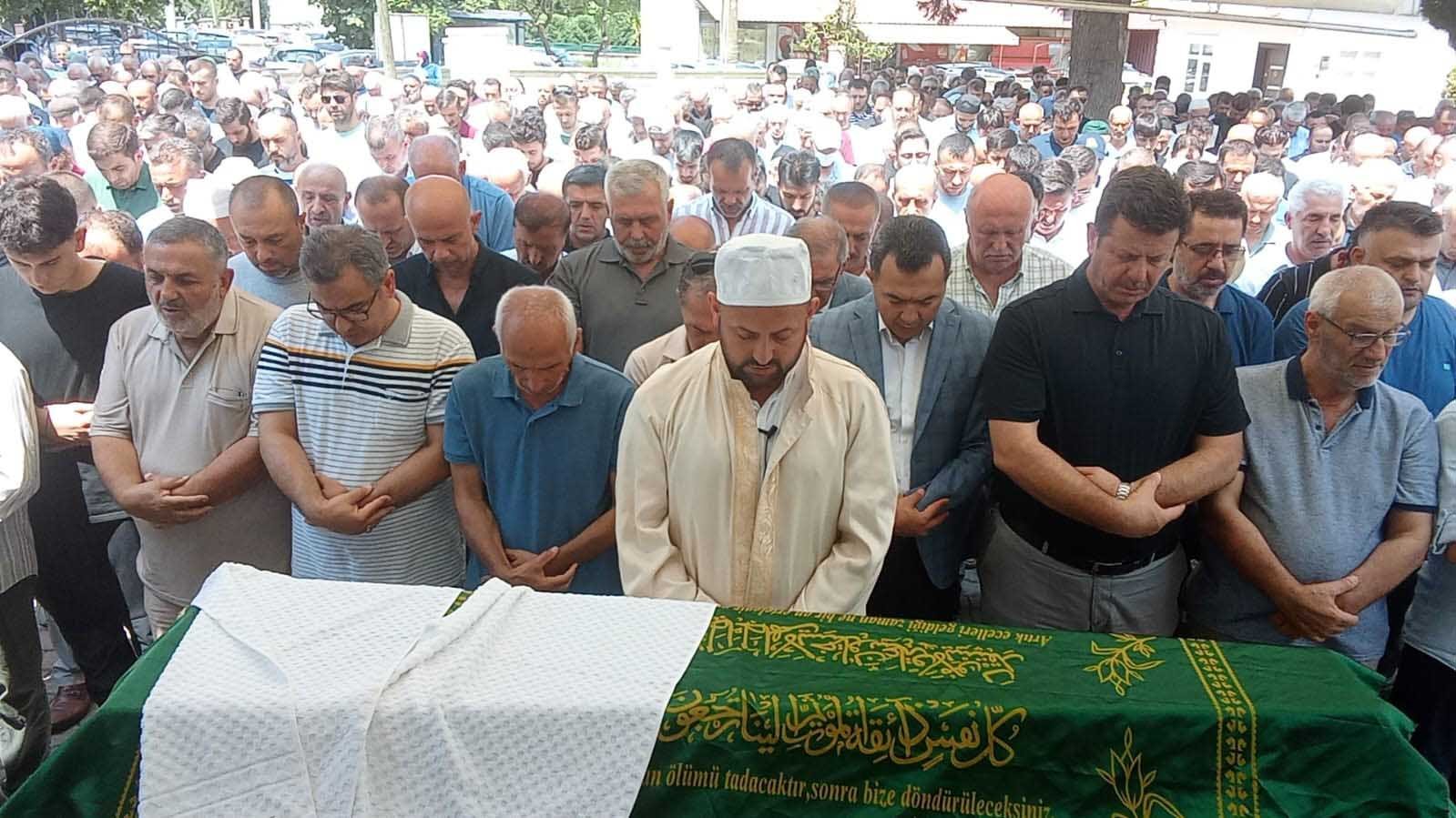 halati-kopan-asansor-kabiniyle-3uncu-ka-853210-253098.jpg