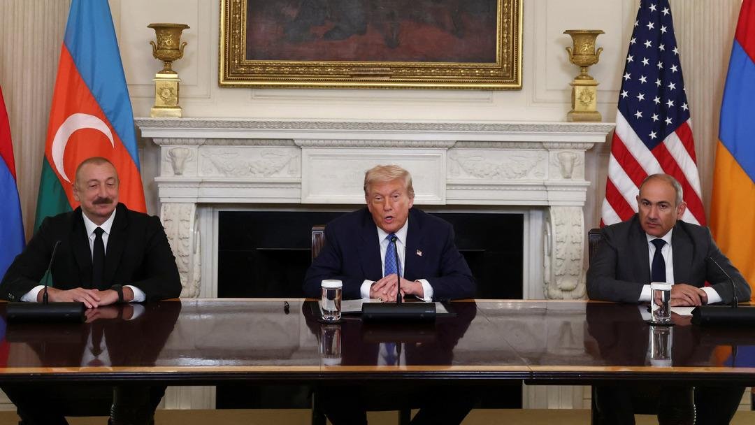 Beyaz Saray da kritik zirve! Trump, Aliyev ve Paşinyan imzaladı: 