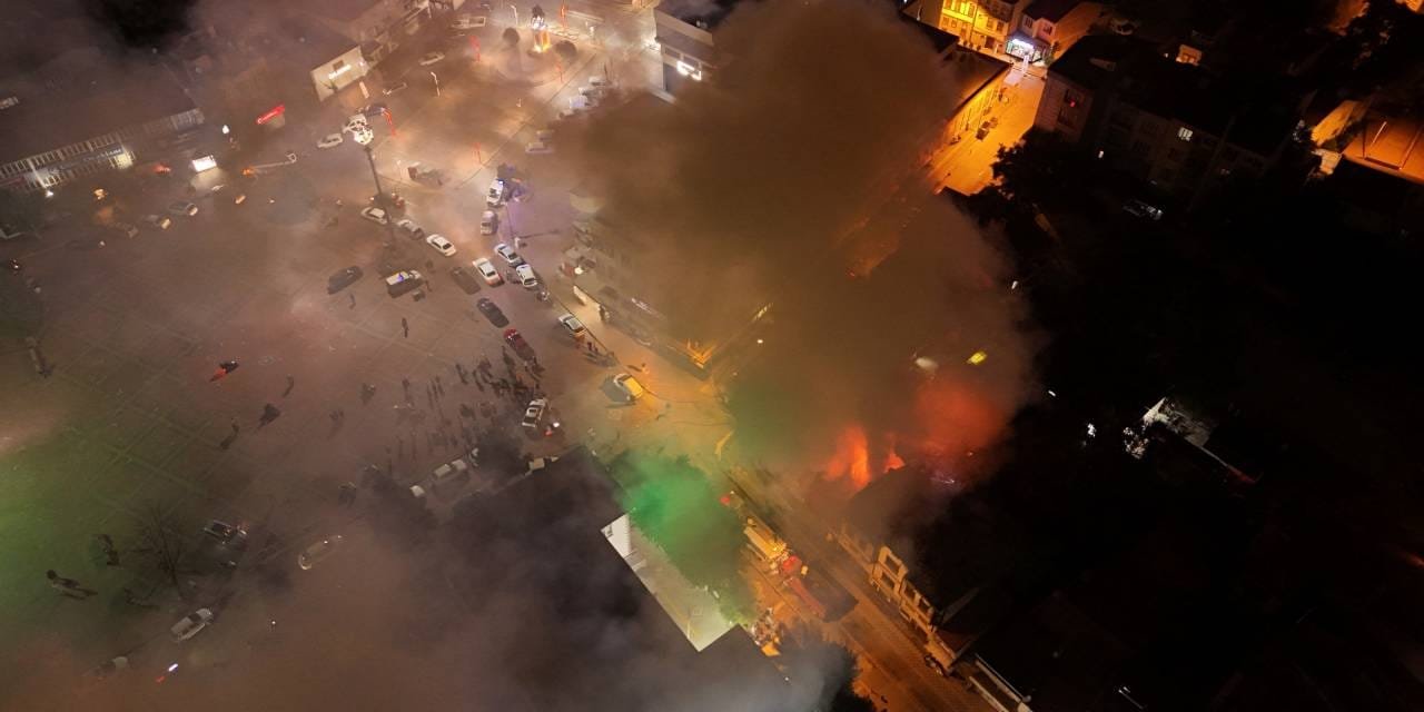 kutahyada-yangin-bina-kule-dondu-6.jpg