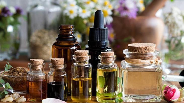 Yara izlerini bile kapatan ev yapımı serum Cildi anında onarıyor, ne akne kalacak ne sivilce