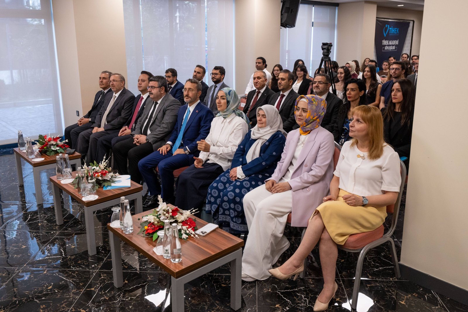 aa-20250807-38766746-38766739-tihek-baskani-altun-insan-haklari-ve-esitlik-hukuku-sertifika-toreninde-konustu-min.jpg