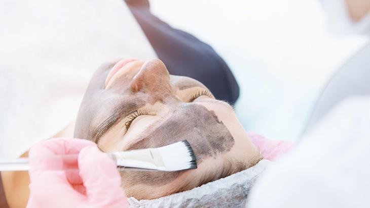 Güzellik uğruna cildinizden olmayın Tedavi gerektiriyor, peeling tuzağı