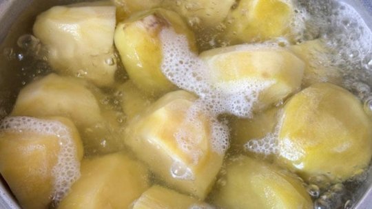 1757166178_Patates-Haslama-Suyunun-Goz-Ardinda-Biraktigi-Hazine.jpg