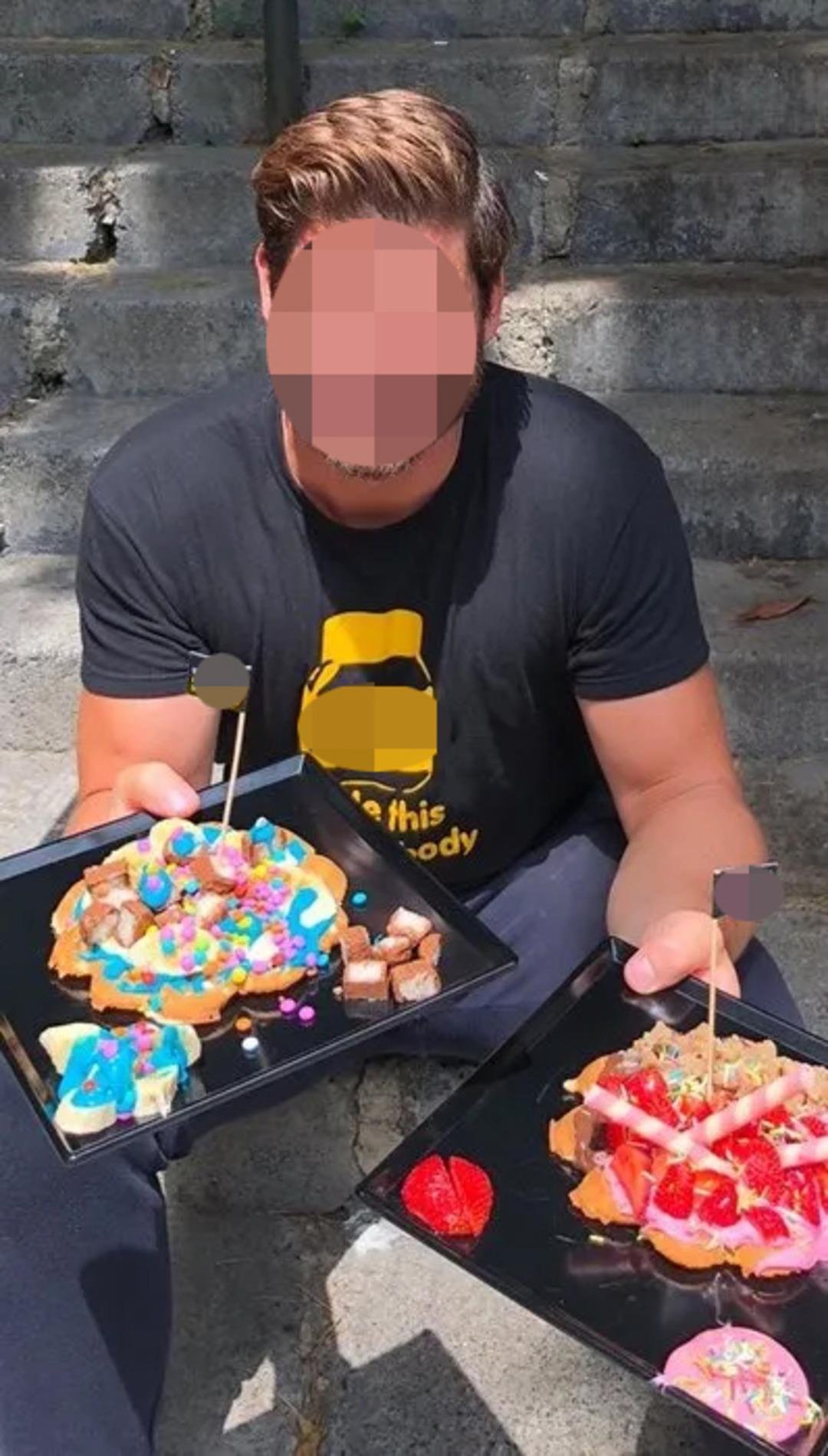 Ünlülerin uğrak mekanını işletiyor! Waffle cı sahibi skandal iddiaya karıştı: 